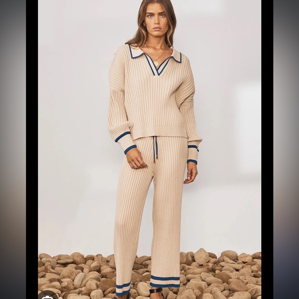 Sancia Knit Set in size S/M. Beige with muted royal blue lines around.